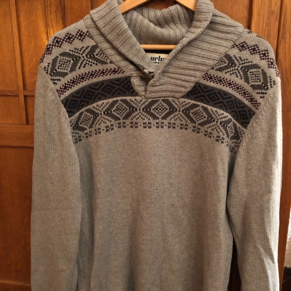 Grandpa Sweater 🧓🏻 - Picture 1 of 2